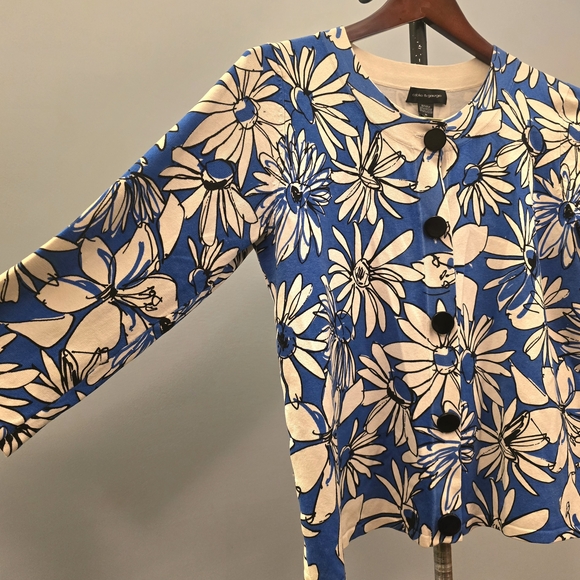 Cable & Gauge Blue and Cream Floral Shirt - Picture 3 of 7